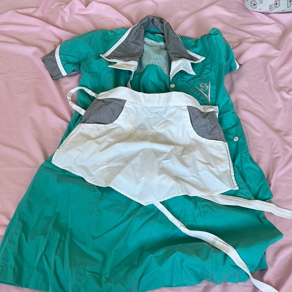 Carsland outfit